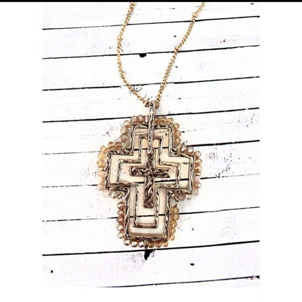 Glass Bead Trimmed Necklace